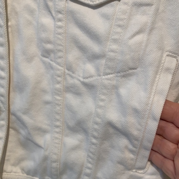 Vintage 90’s Eddie Bauer White Denim Jean Jacket - Picture 7 of 9